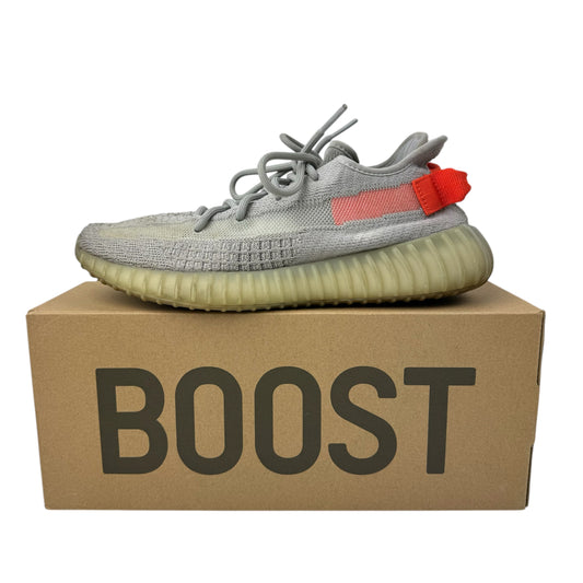 Yeezy 350 V2 Tail Light