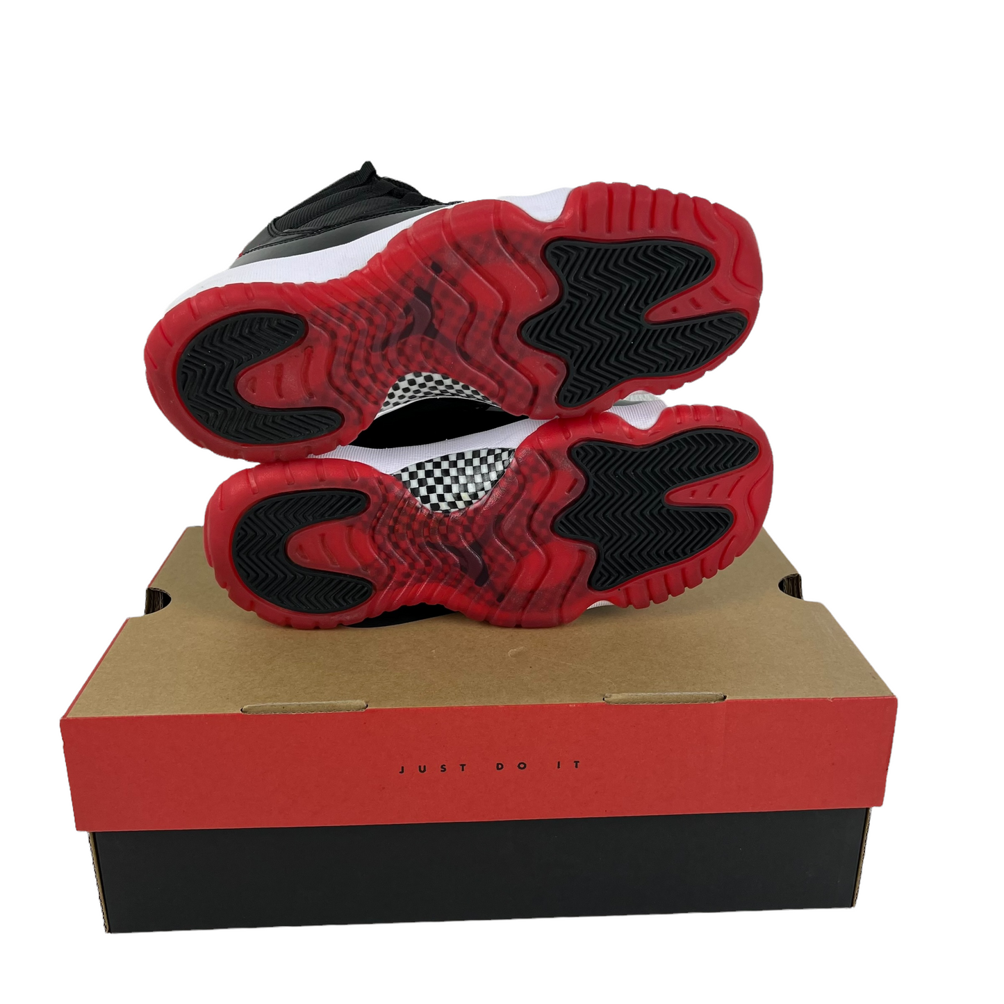 Jordan 11 Retro Playoffs Bred (2019)