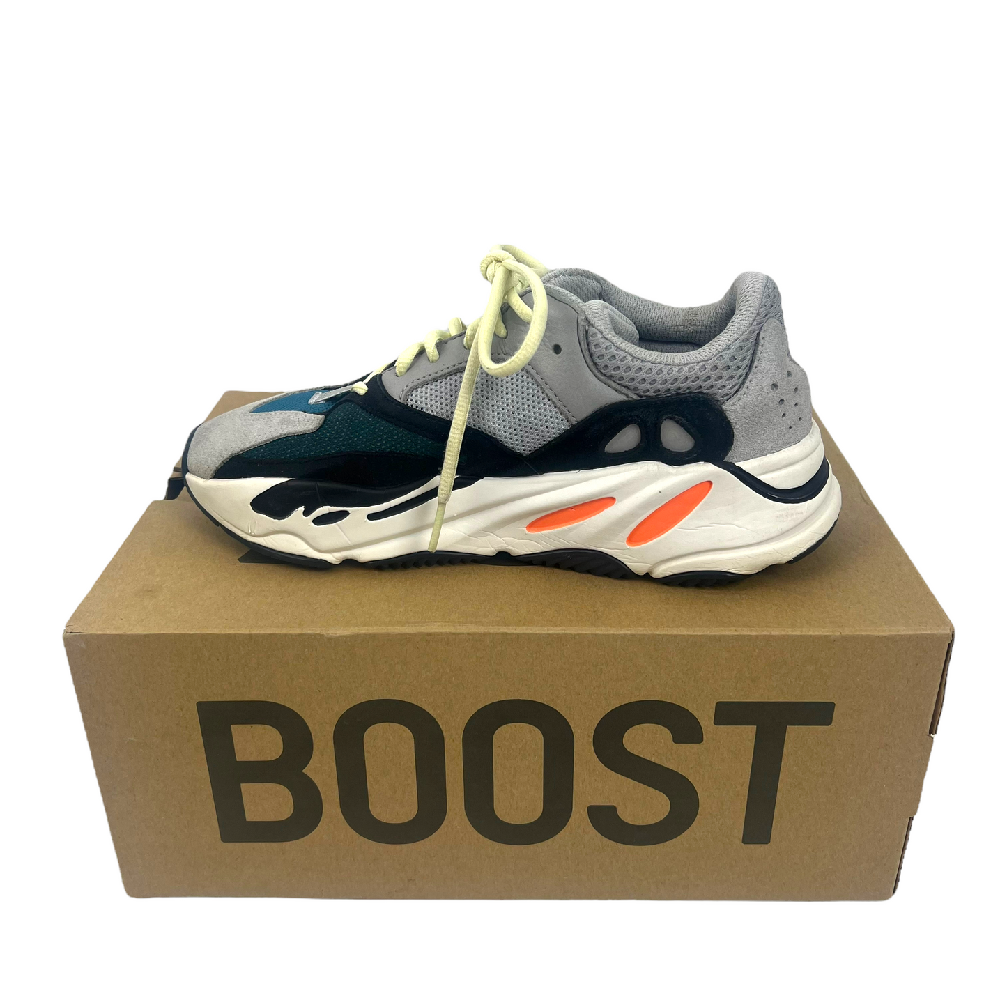 Yeezy 700 Wave Runner