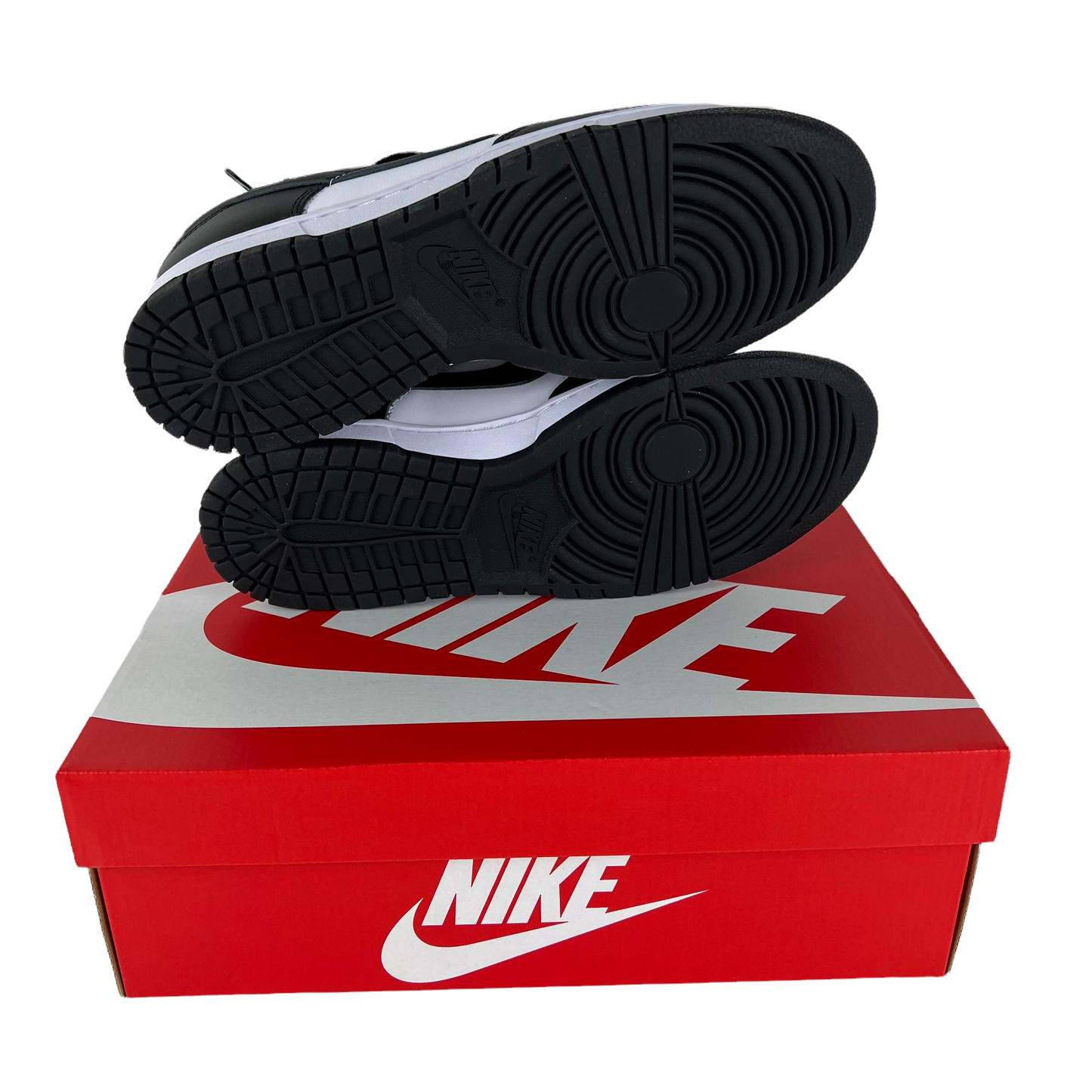 Nike Dunk Low Retro White Black Panda