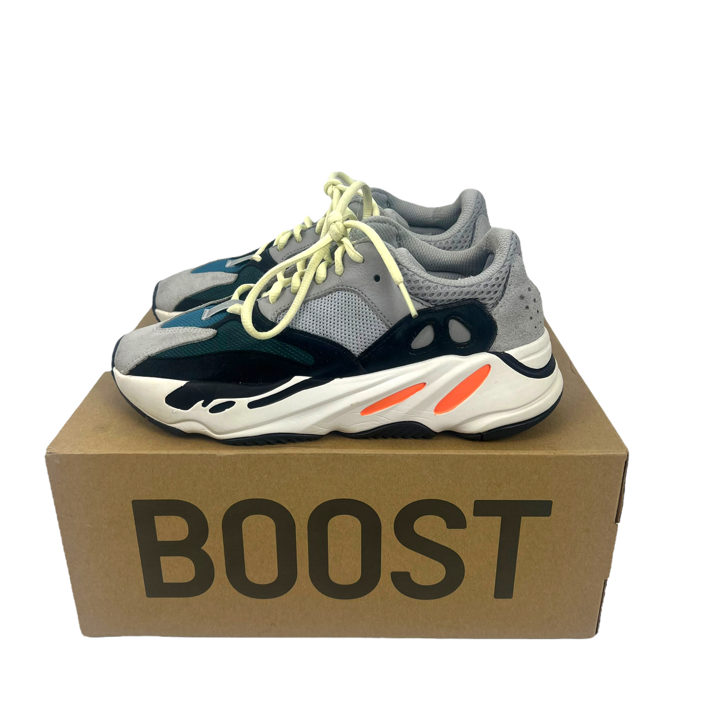 Yeezy 700 Wave Runner