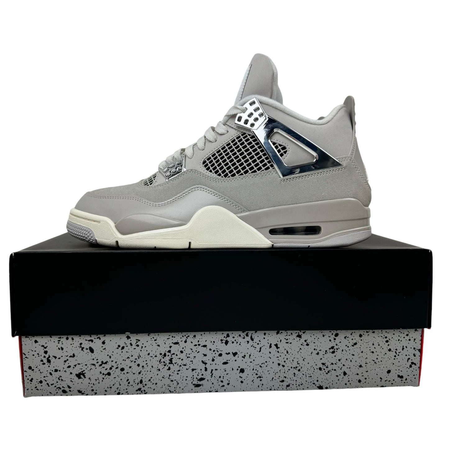 Jordan 4 Retro Frozen Moments