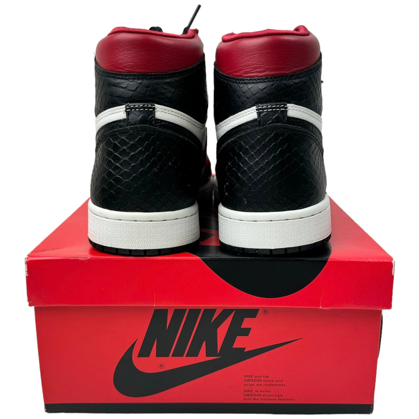 Jordan 1 Retro High Satin Snake Chicago