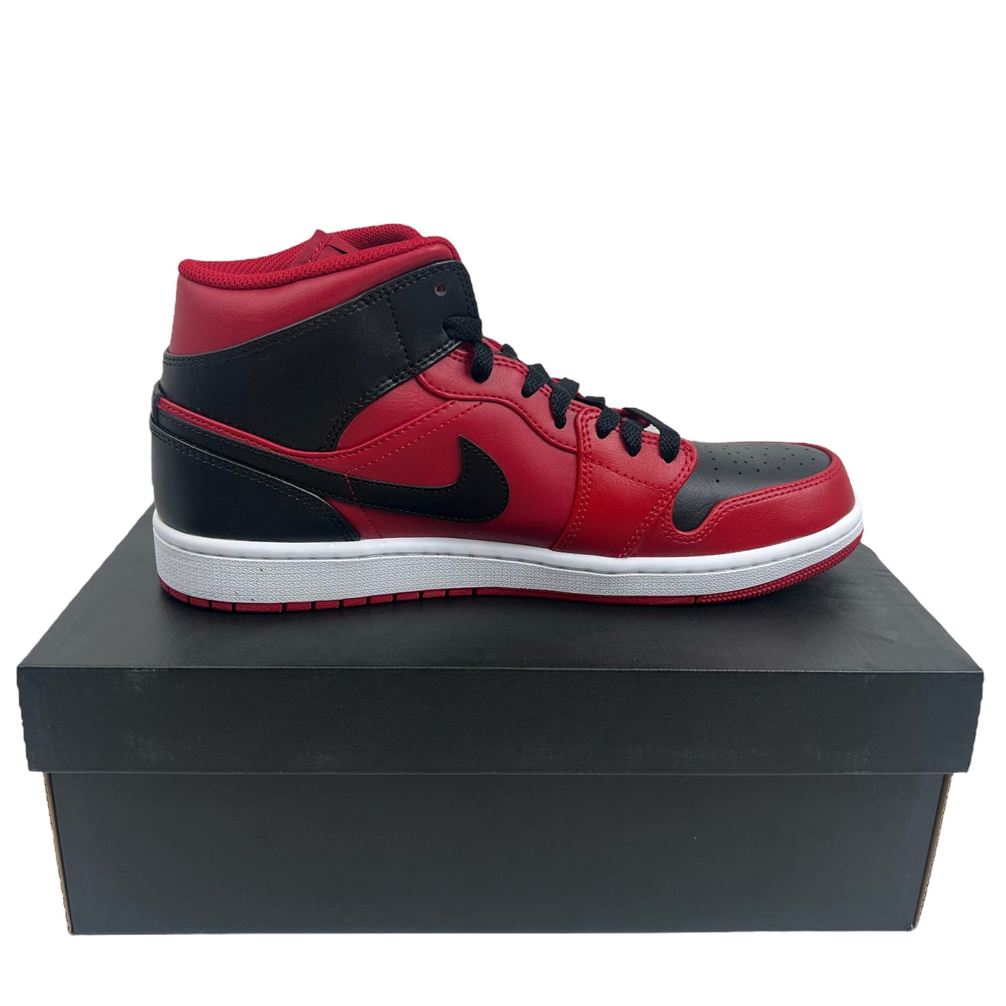 Jordan 1 Mid Reverse Bred