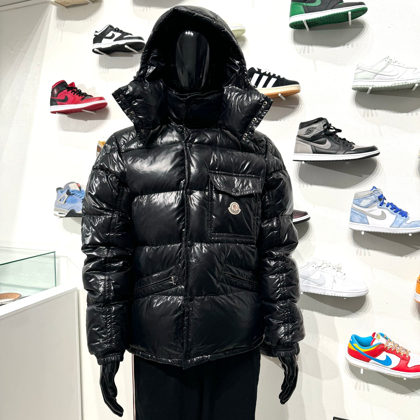 Moncler Karak