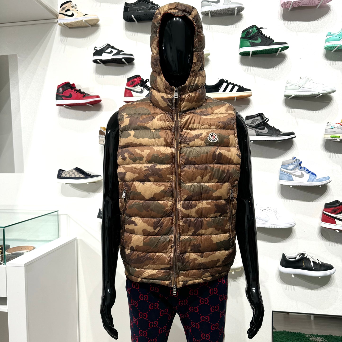 Moncler patrick gilet sales