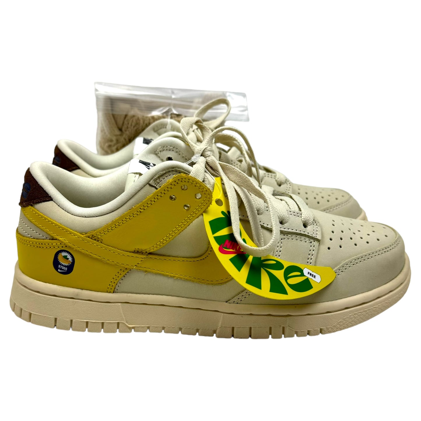 Nike Dunk Low LX Banana